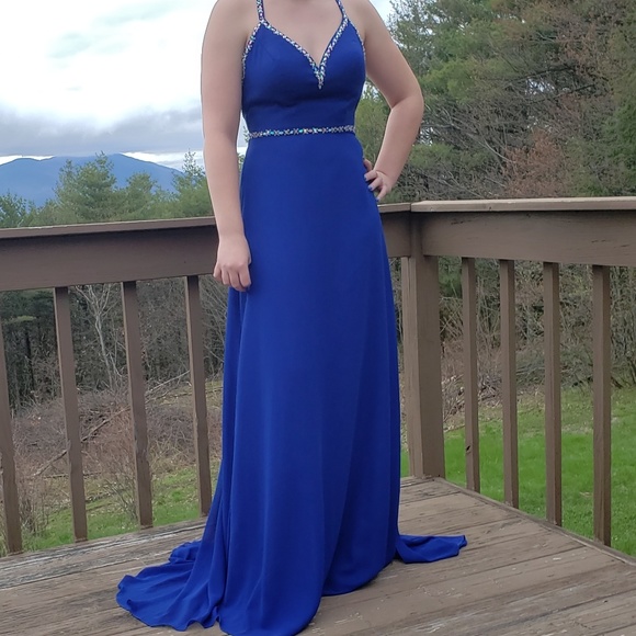 2019 prom dress, worn once. In like new condition - Picture 1 of 3